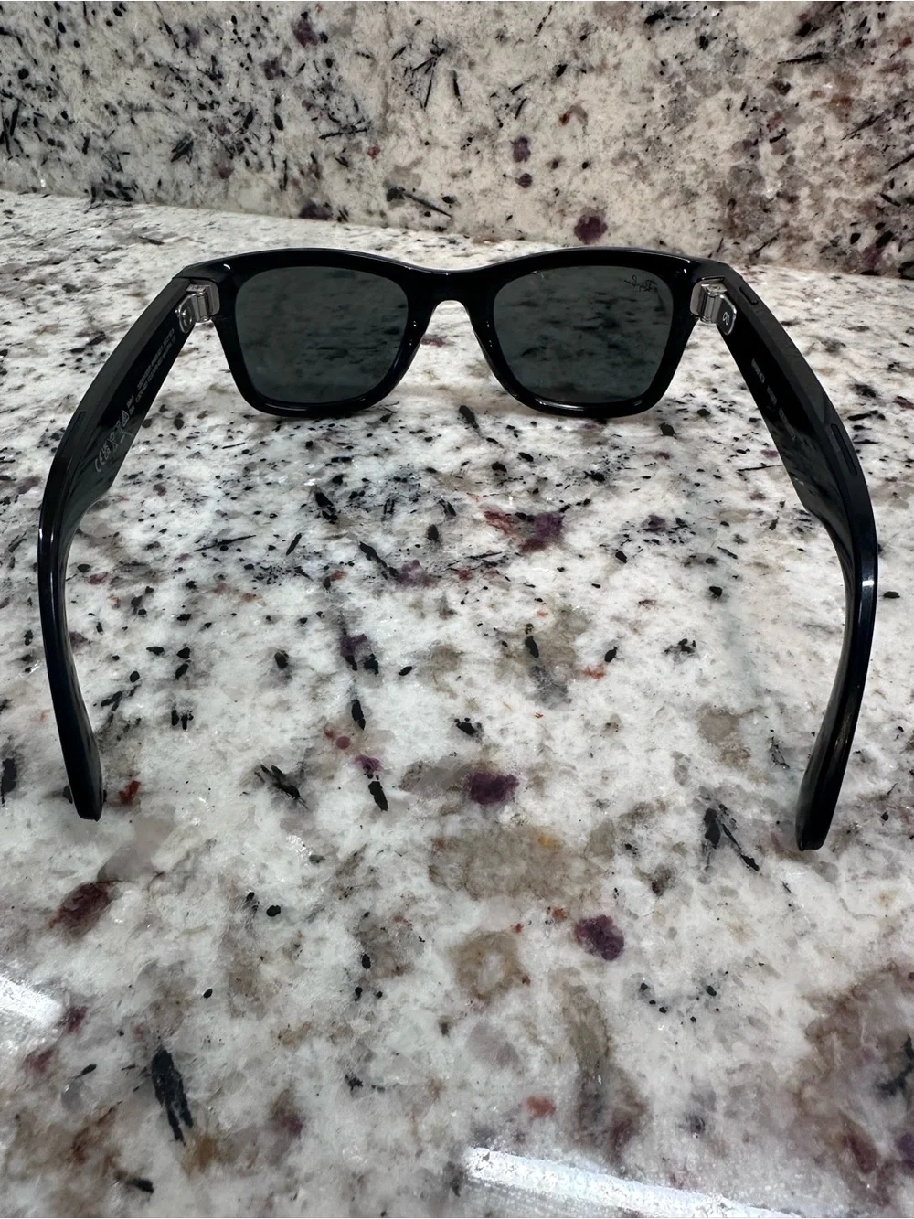 Ray-Ban meta glasses Wayfarer black